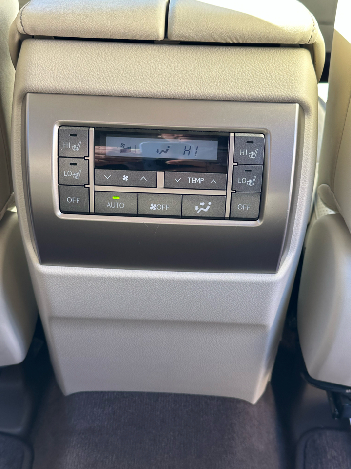 Lexus GX 460 Sport Utility 2010