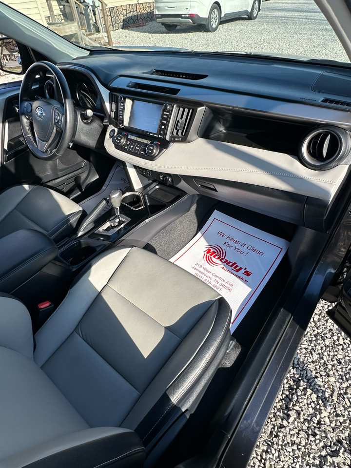 Toyota RAV4 Limited AWD 2016