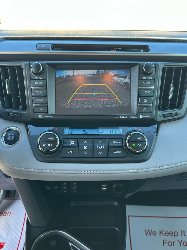 Toyota RAV4 Limited AWD 2016