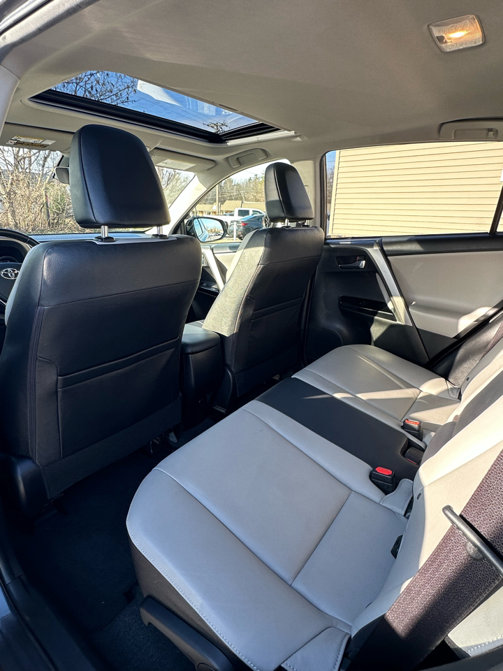 Toyota RAV4 Limited AWD 2016