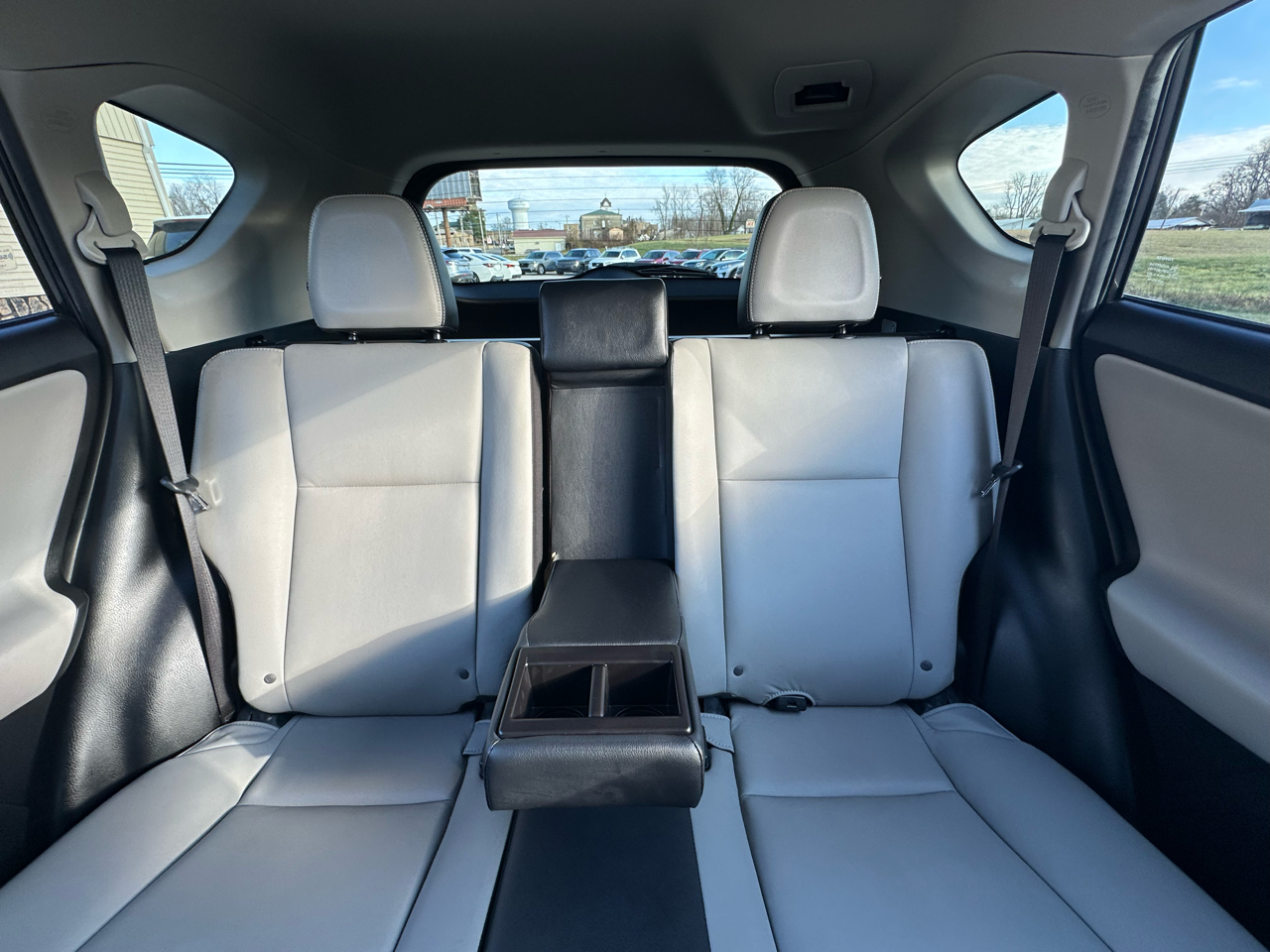 Toyota RAV4 Limited AWD 2016