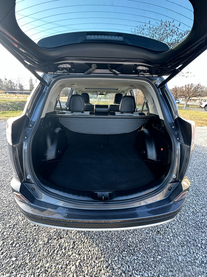 Toyota RAV4 Limited AWD 2016