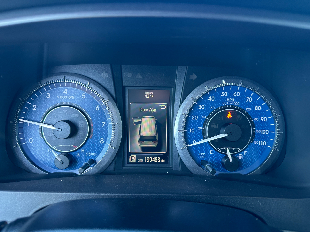 Toyota Sienna XLE FWD 8-Passenger V6 2015