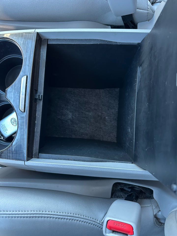 Toyota Sienna XLE FWD 8-Passenger V6 2015