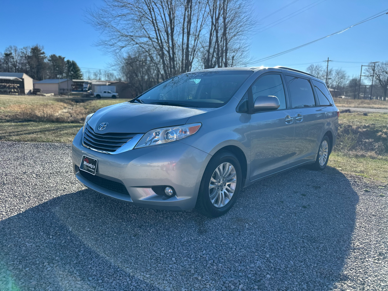 Toyota Sienna XLE FWD 8-Passenger V6 2015