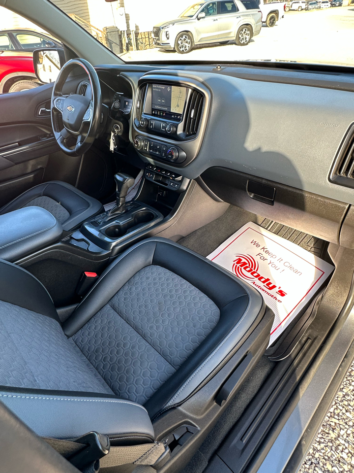 Chevrolet Colorado Z71 Crew Cab Long Box 4WD 2021