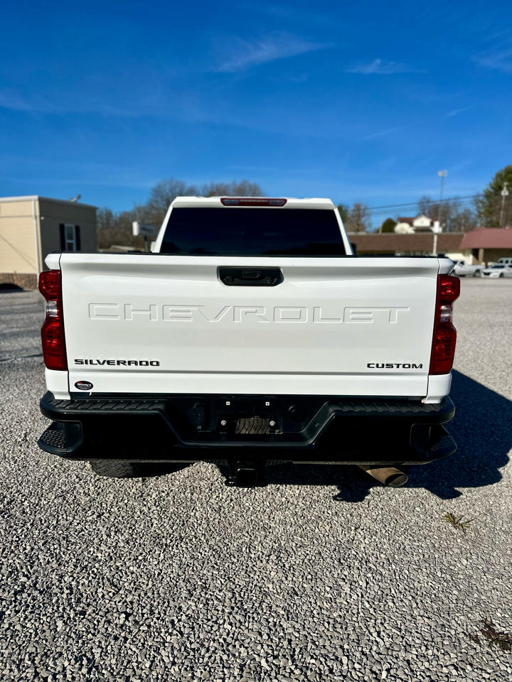 Chevrolet Silverado 2500HD Custom Crew Cab Long Box 4WD 2023