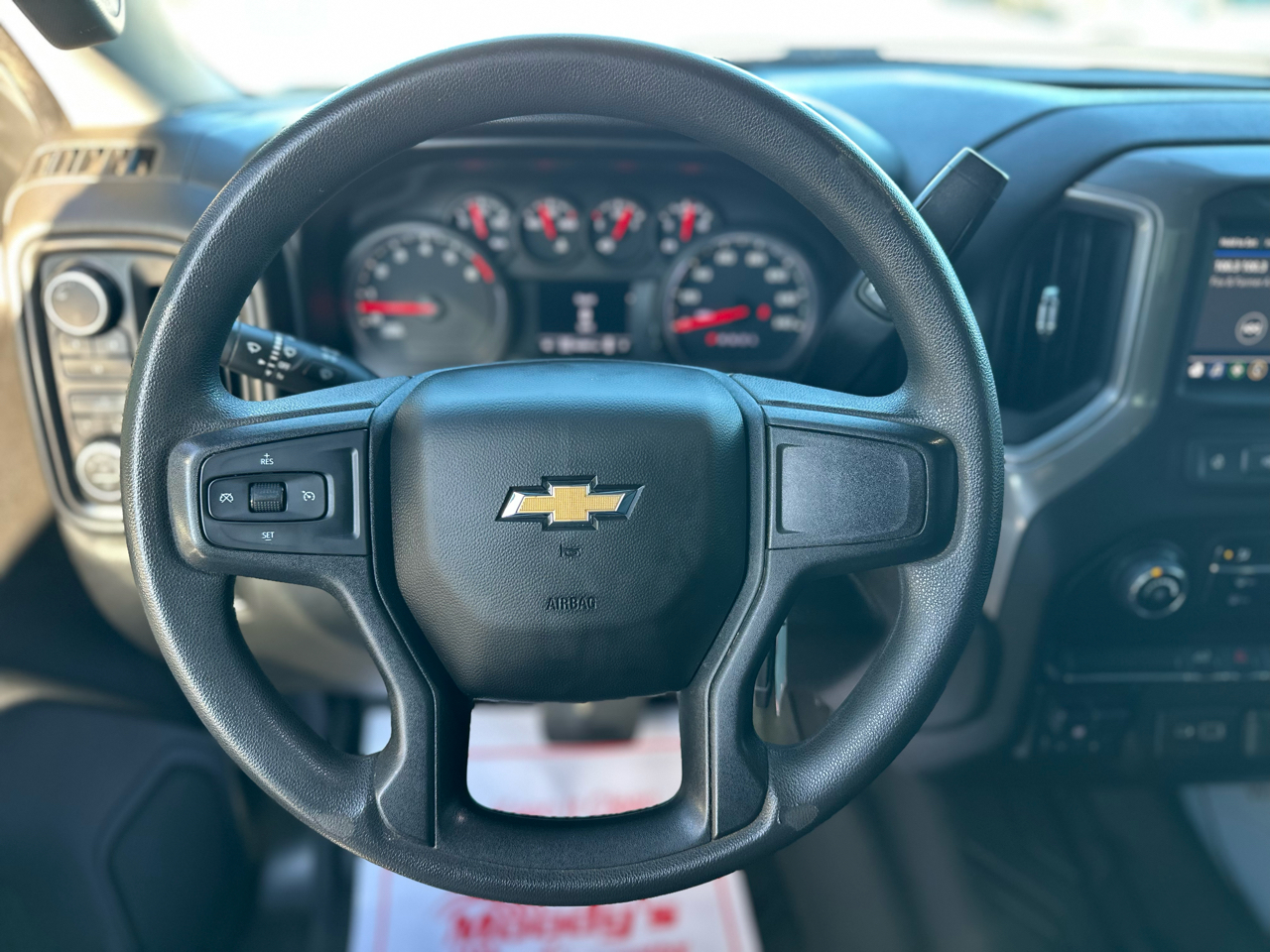 Chevrolet Silverado 2500HD Custom Crew Cab Long Box 4WD 2023