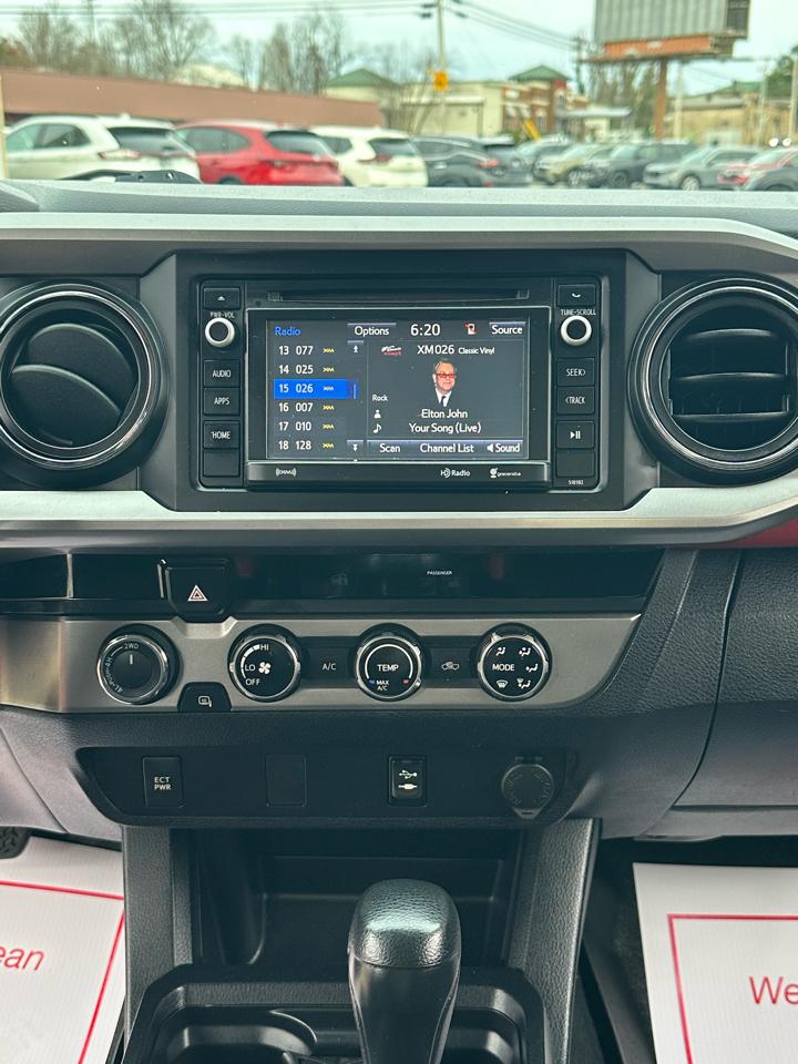 Toyota Tacoma SR5 Double Cab Long Bed V6 6AT 4WD 2016