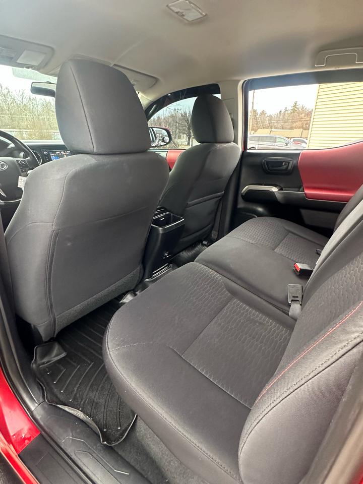 Toyota Tacoma SR5 Double Cab Long Bed V6 6AT 4WD 2016