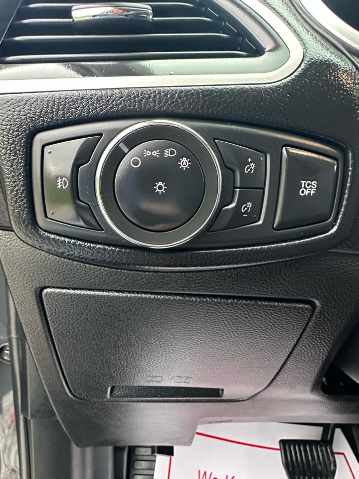 Ford Edge SEL FWD 2021