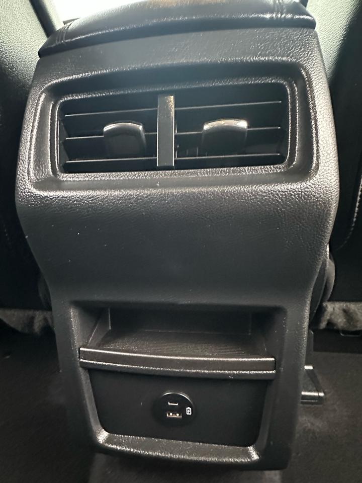 Ford Edge SEL FWD 2021