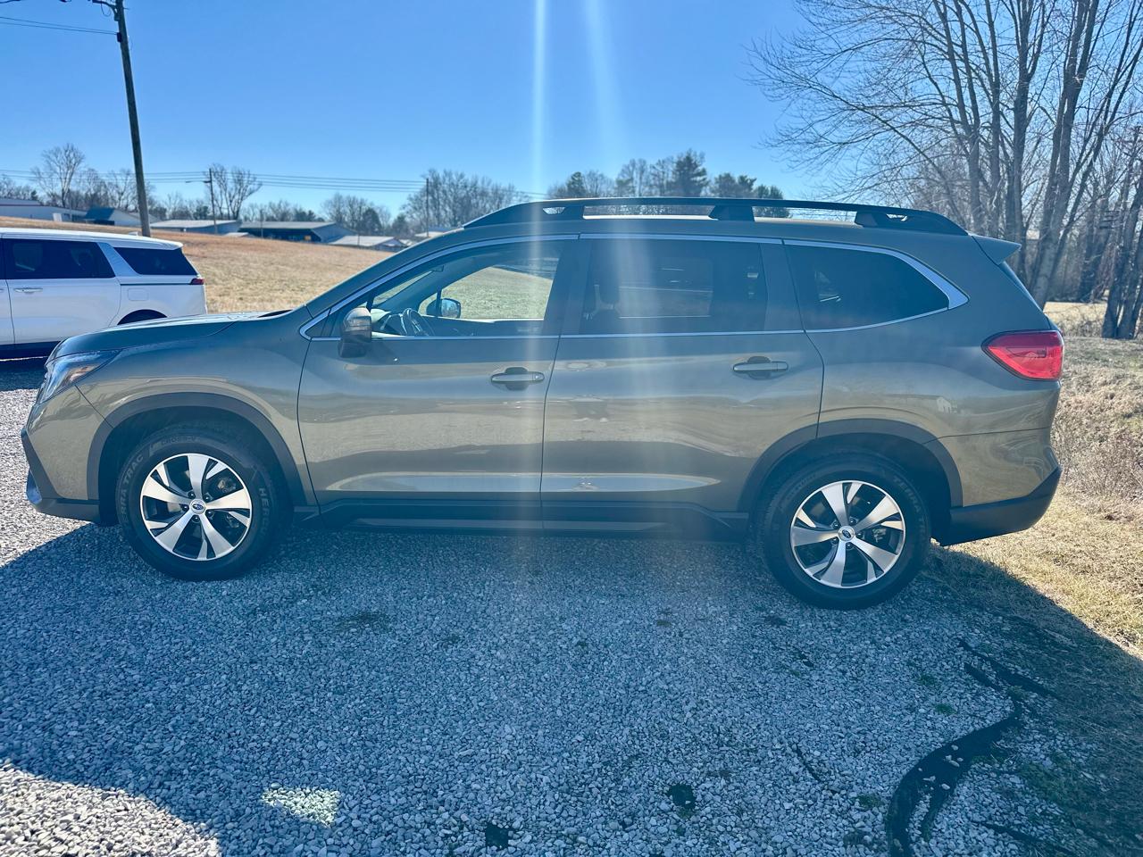 Subaru Ascent Premium 2023
