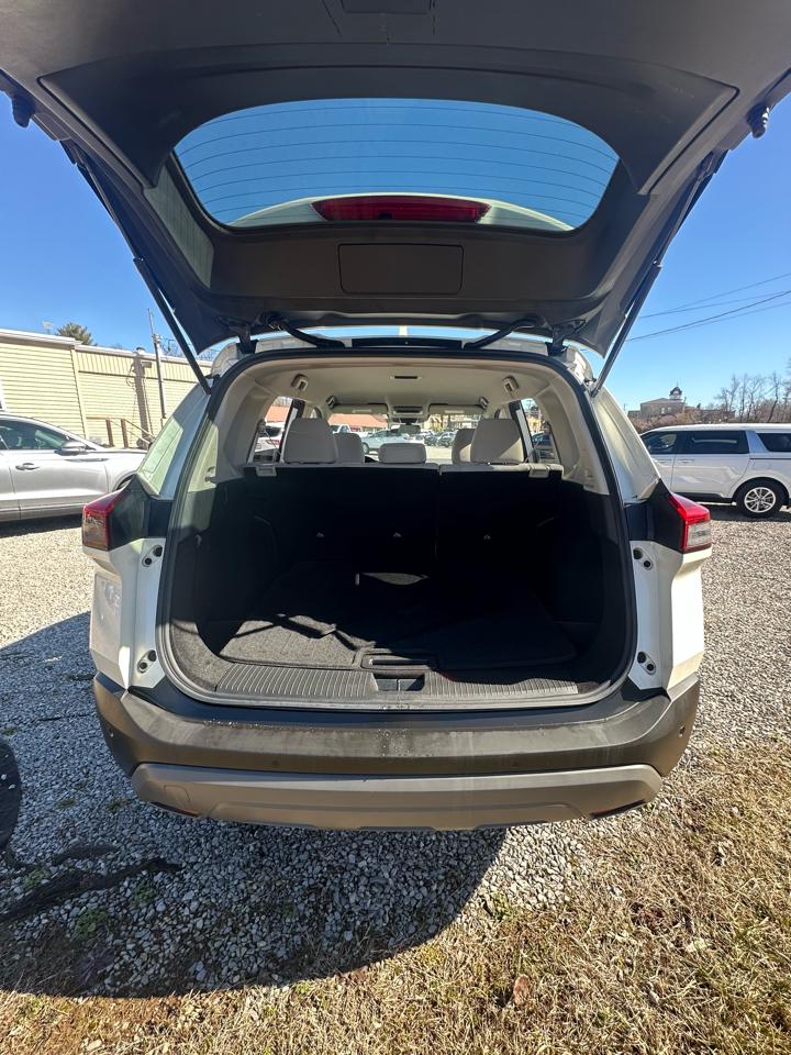 Nissan Rogue SV 2021