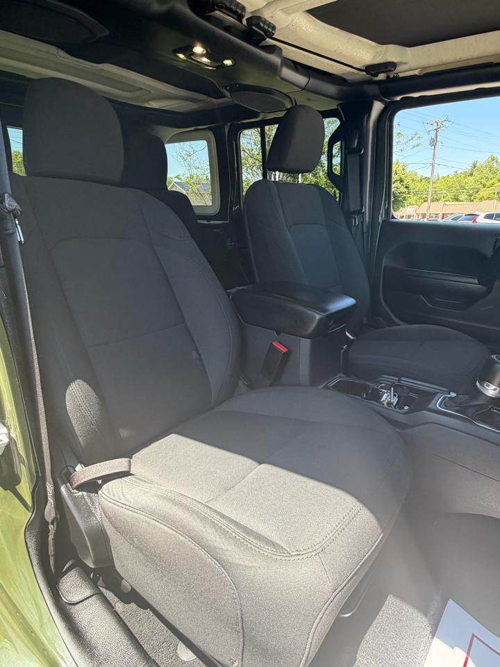 Jeep Wrangler Unlimited Sport 2021
