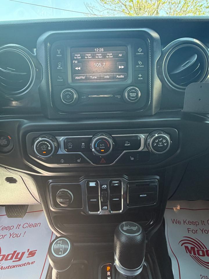 Jeep Wrangler Unlimited Sport 2021