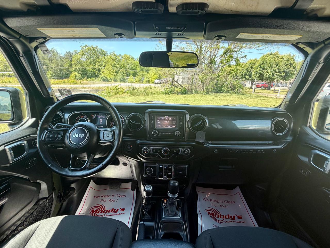 Jeep Wrangler Unlimited Sport 2021