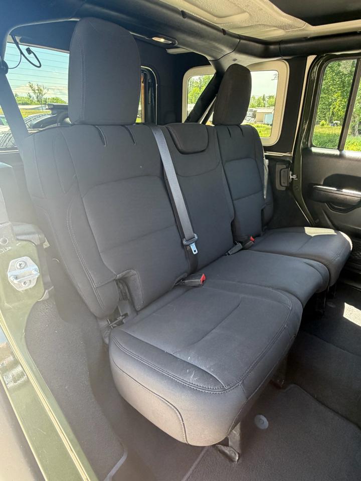 Jeep Wrangler Unlimited Sport 2021