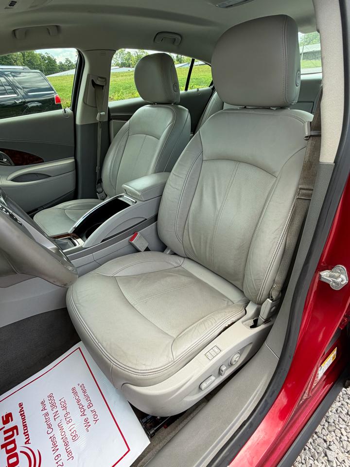 Buick LaCrosse Premium Package 2, w/Leather 2012