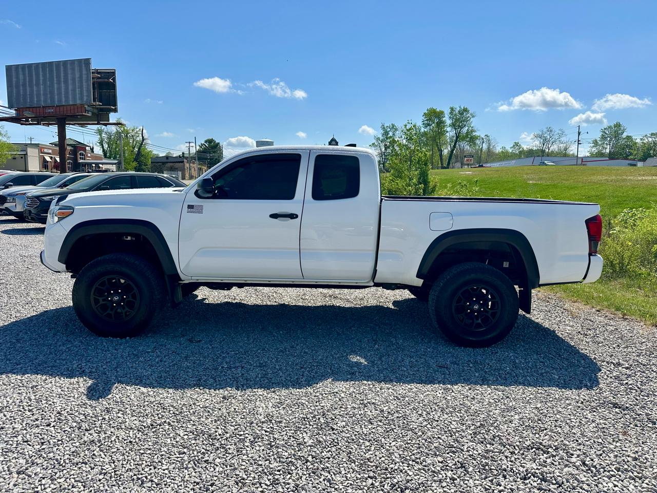 Toyota Tacoma SR5 Access Cab V6 6AT 4WD 2019