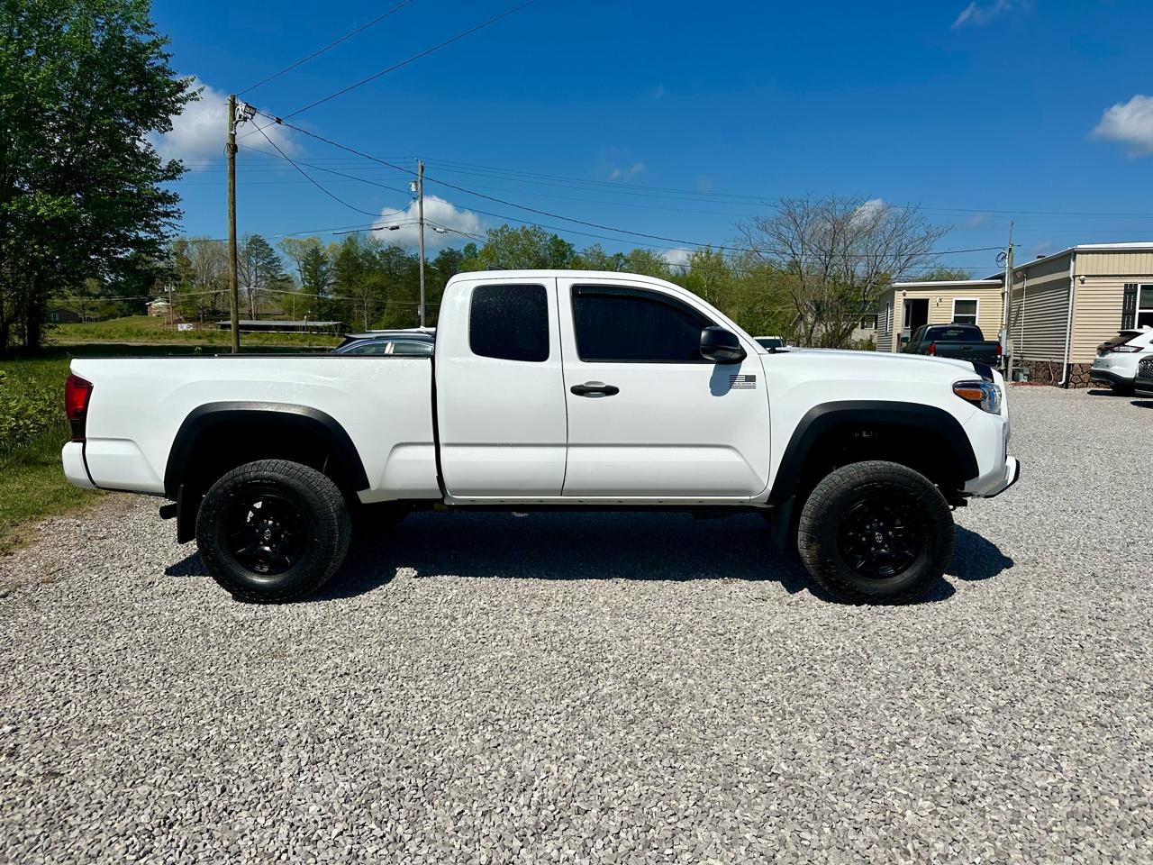 Toyota Tacoma SR5 Access Cab V6 6AT 4WD 2019