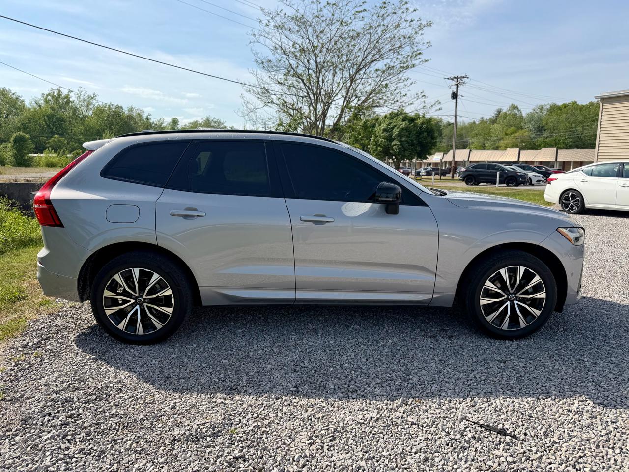 Volvo XC60 B5 Plus Dark AWD 2023