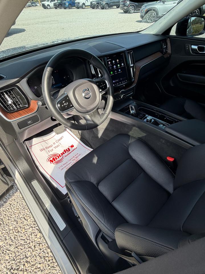 Volvo XC60 B5 Plus Dark AWD 2023