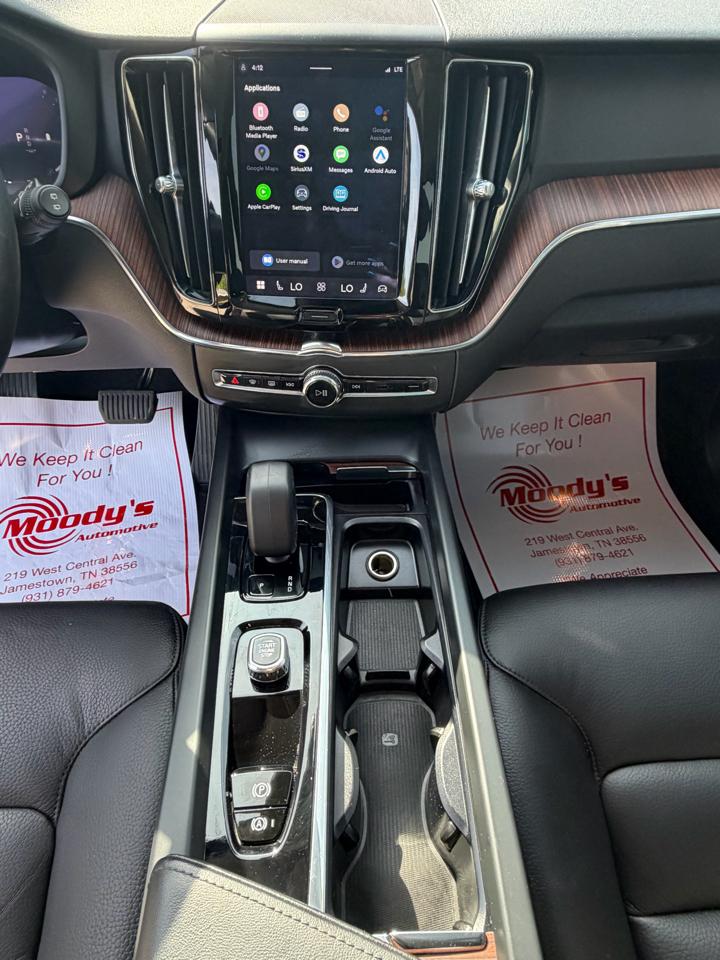 Volvo XC60 B5 Plus Dark AWD 2023