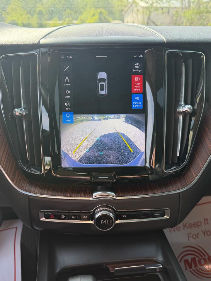 Volvo XC60 B5 Plus Dark AWD 2023