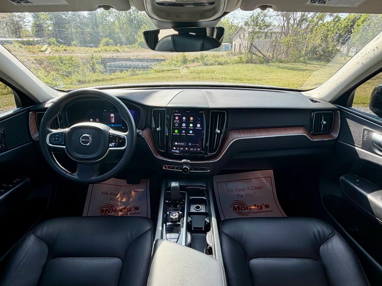 Volvo XC60 B5 Plus Dark AWD 2023