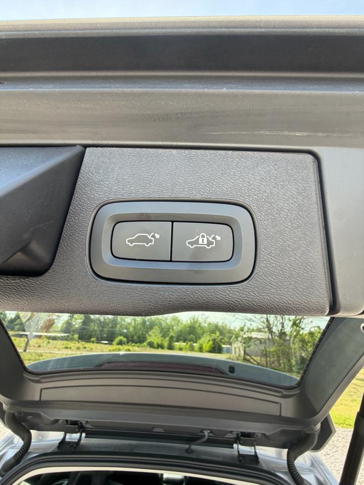 Volvo XC60 B5 Plus Dark AWD 2023