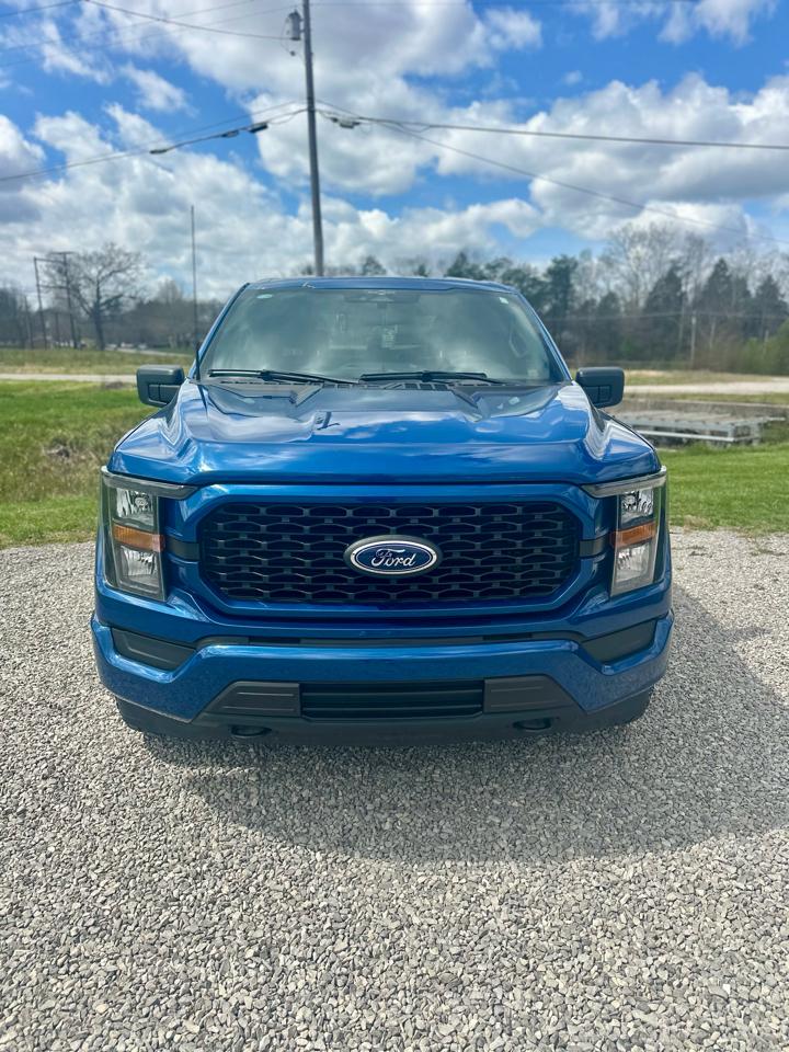 Ford F-150 4WD SuperCab 133" STX 2023
