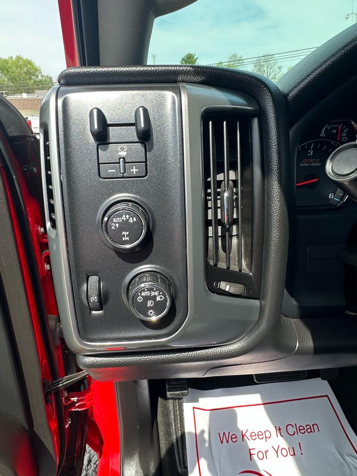 Chevrolet Silverado 1500 LT Double Cab 4WD 2017