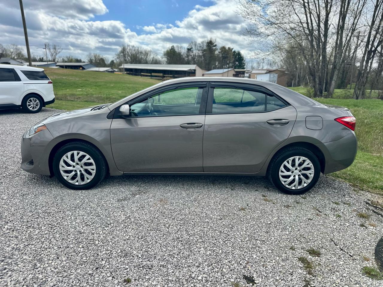 Toyota Corolla LE 2018