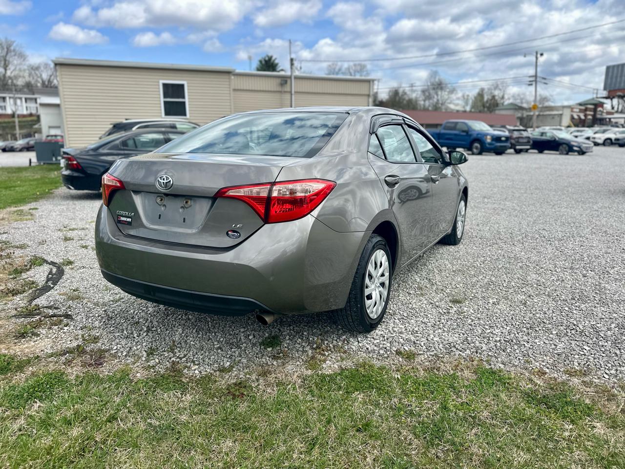 Toyota Corolla LE 2018