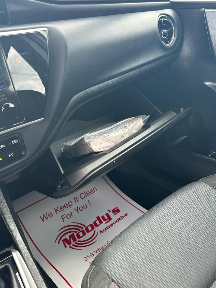 Toyota Corolla LE 2018