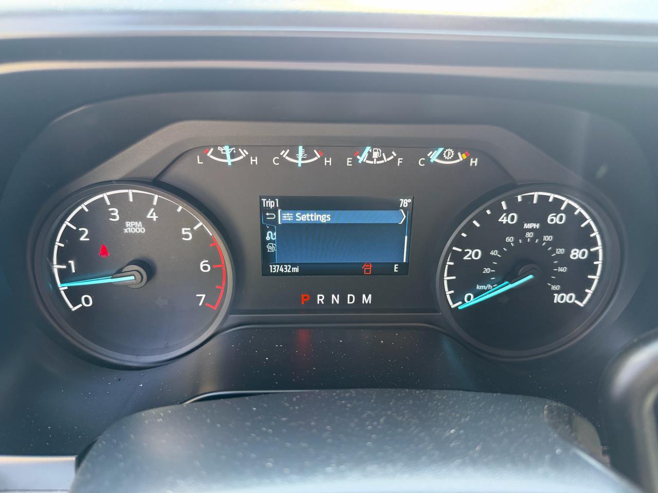 Ford F-250 SD Platinum Crew Cab 4WD 2023