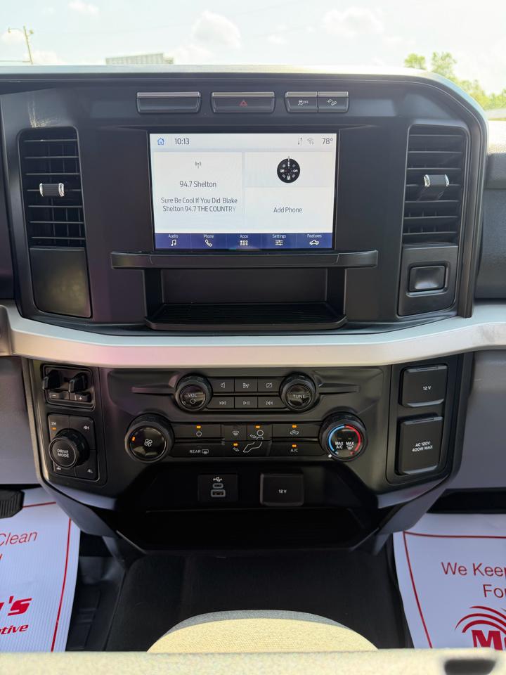 Ford F-250 SD Platinum Crew Cab 4WD 2023