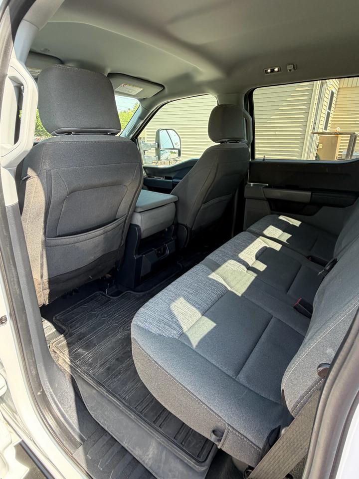 Ford F-250 SD Platinum Crew Cab 4WD 2023