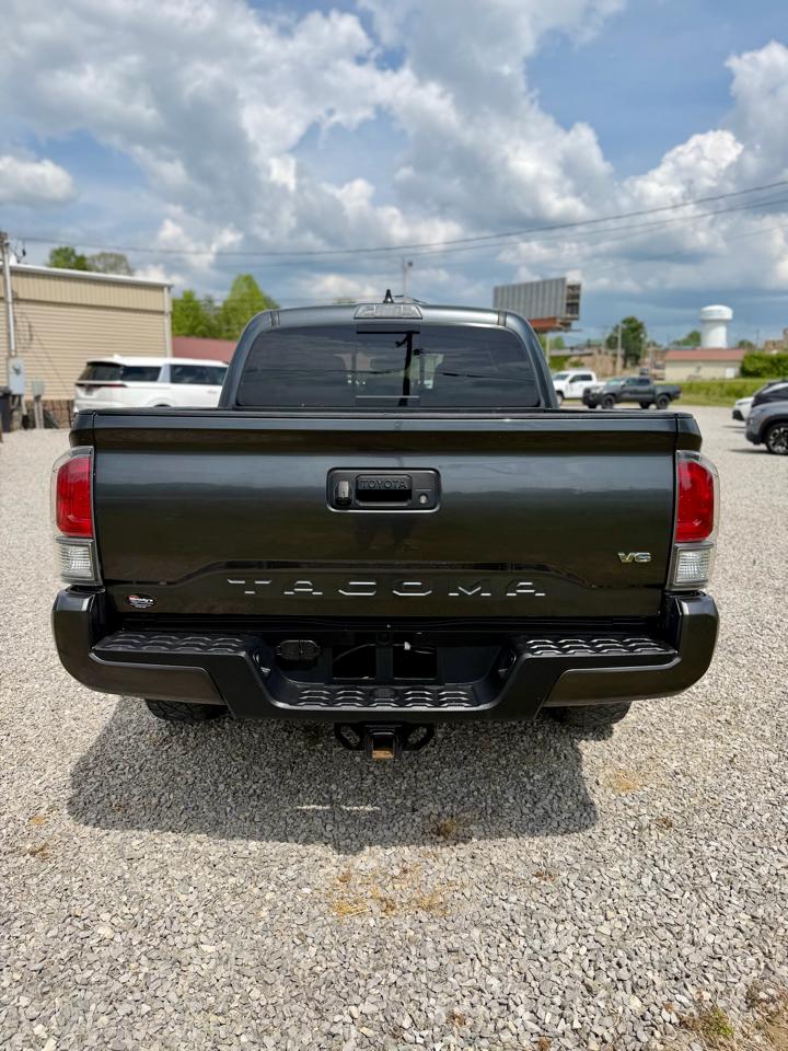 Toyota Tacoma SR5 Double Cab Long Bed V6 6AT 4WD 2022