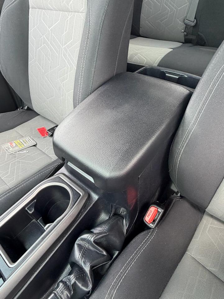 Toyota Tacoma SR5 Double Cab Long Bed V6 6AT 4WD 2022