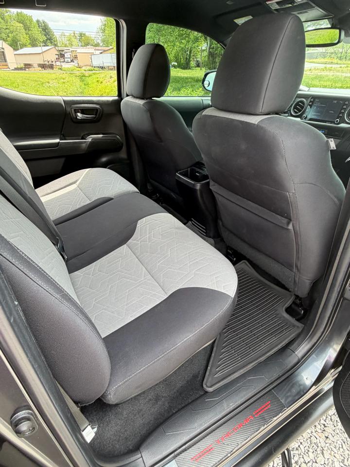 Toyota Tacoma SR5 Double Cab Long Bed V6 6AT 4WD 2022