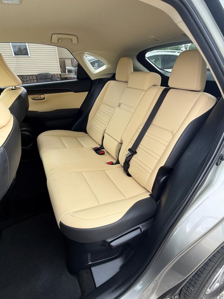 Lexus NX 300 Luxury 2021