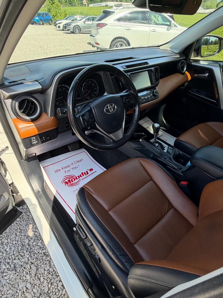 Toyota RAV4 Limited FWD 2018