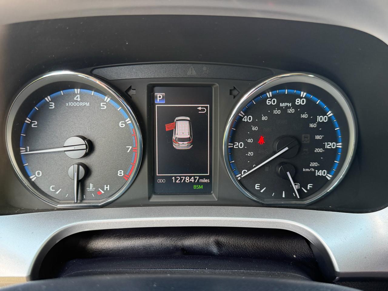 Toyota RAV4 Limited FWD 2018