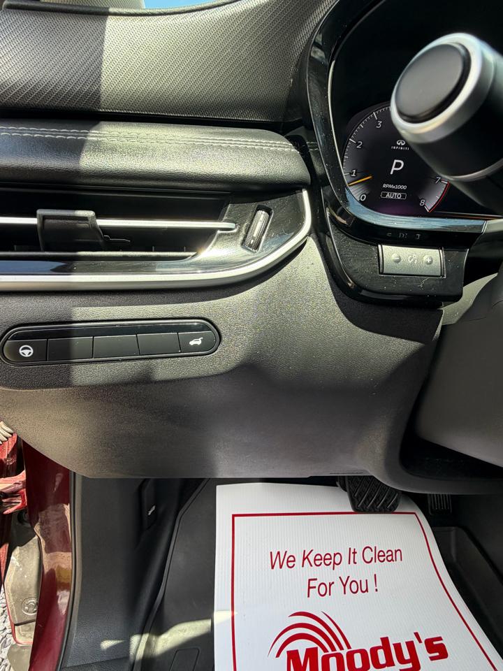 Infiniti QX60 LUXE AWD 2022