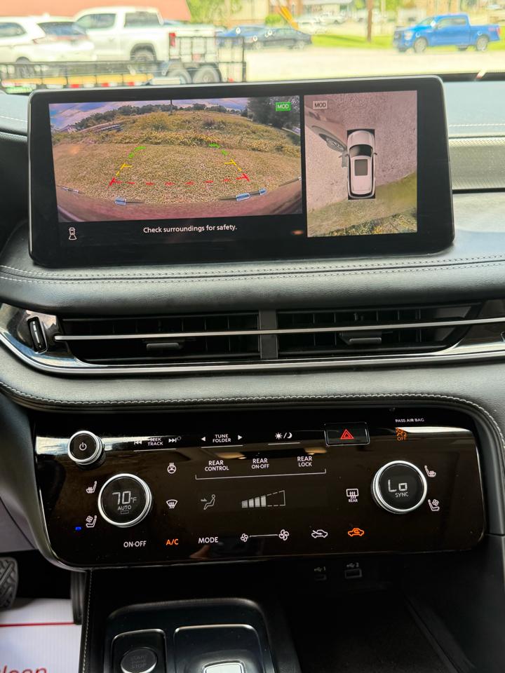 Infiniti QX60 LUXE AWD 2022