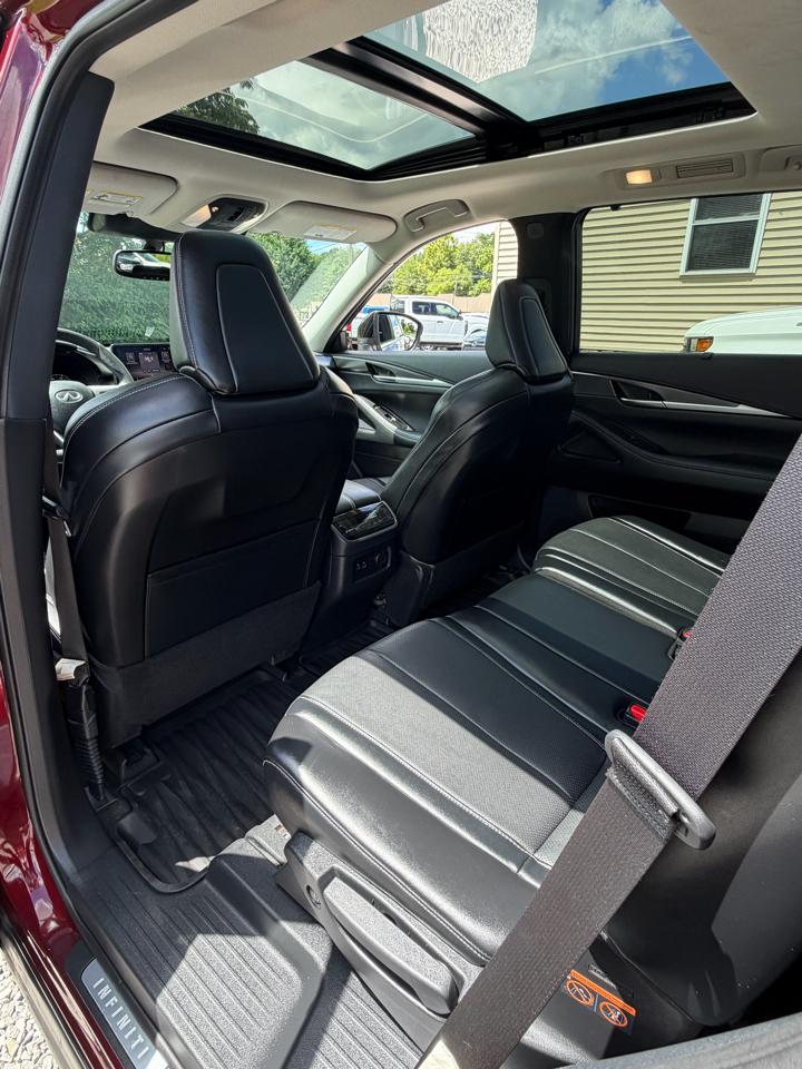 Infiniti QX60 LUXE AWD 2022