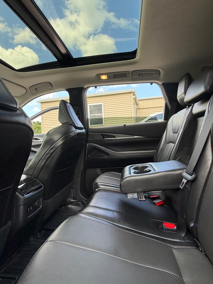 Infiniti QX60 LUXE AWD 2022