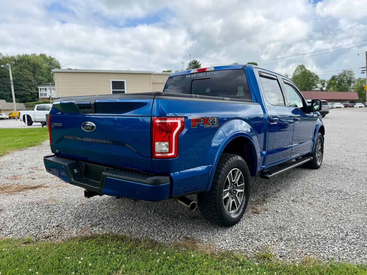 Ford F-150 XL SuperCrew 6.5-ft. Bed 4WD 2017